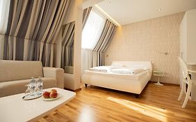 Hotel Gollner Graz Exterior photo