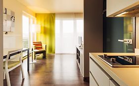 Harry'S Home Hart Bei Graz Hotel & Apartments Exterior photo